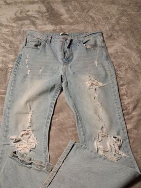 Light Blue Distressed Women's My FAVORITEST Jeans, SO CUTE!!! bootcut Sz 29
